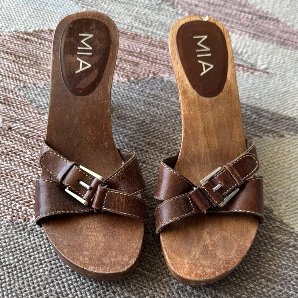 MIA Brown Leather Buckle Slide Sandals